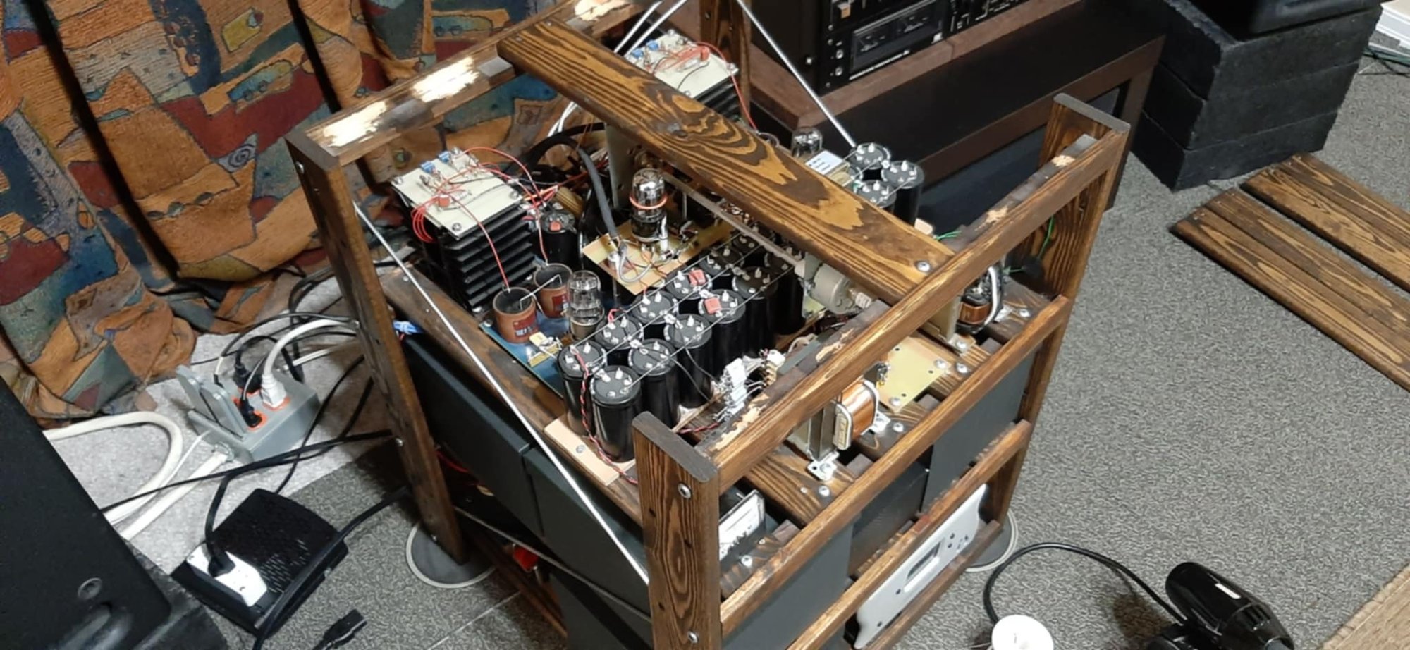 aE53gV5P.jpg