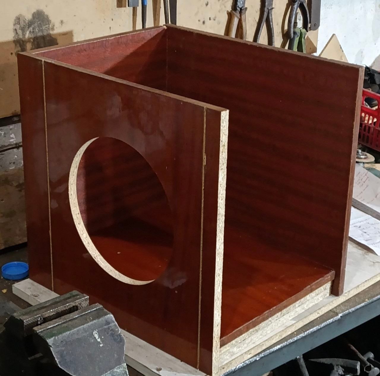 Измирительный ящик 49,8 литра.jpg